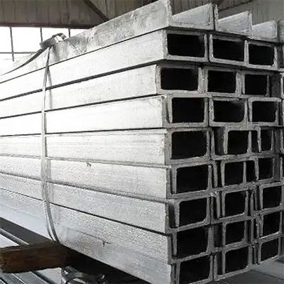 Bina yapıları için Q195 4.5-14.5mm kalınlığında Soğuk Bükme karbon Kanal Çeliği